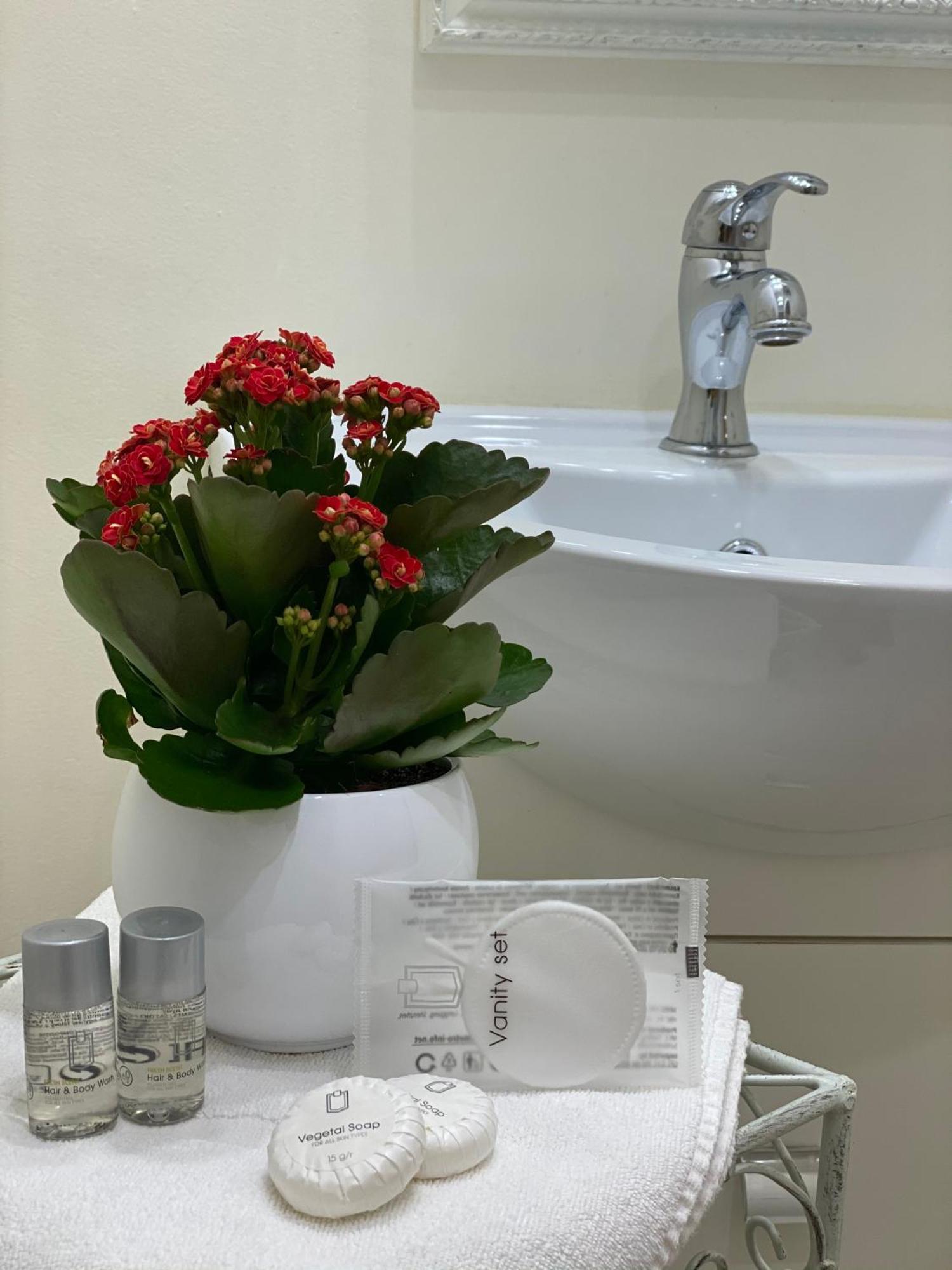 레체 Dai 3 Santi B&B 외부 사진